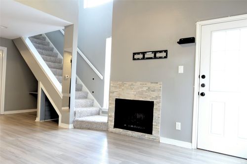 212-9805 Walnut St, Dallas, TX, 75243-8854 | Card Image
