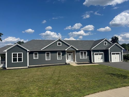 94 Tiara Ln, West Springfield, MA, 01089-3272 | Card Image