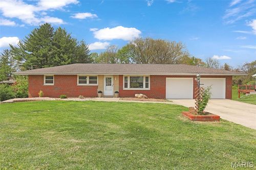 123 Park Dr, Edwardsville, IL, 62025-4203 | Card Image