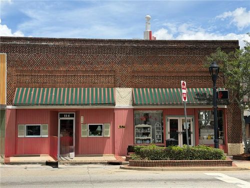 114 Peterson Avenue S, Douglas, GA, 31533 | Card Image
