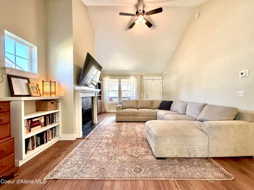 1291 E Center Green Loop, Coeur d'Alene, ID, 83815 | Card Image