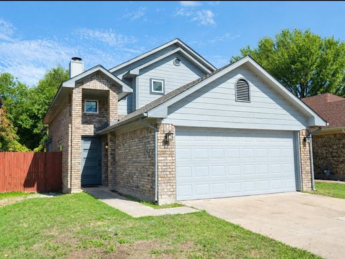 1826 Mcalaster St, Cedar Hill, TX, 75104-4904 | Card Image