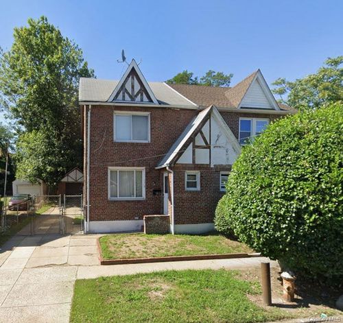 11718 Nashville Blvd, Cambria Heights, NY, 11411-1537 | Card Image