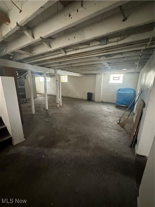 Basement | Image 14