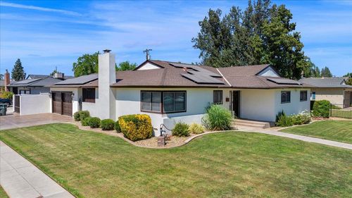652 E Portals Ave, Fresno, CA, 93710-6219 | Card Image