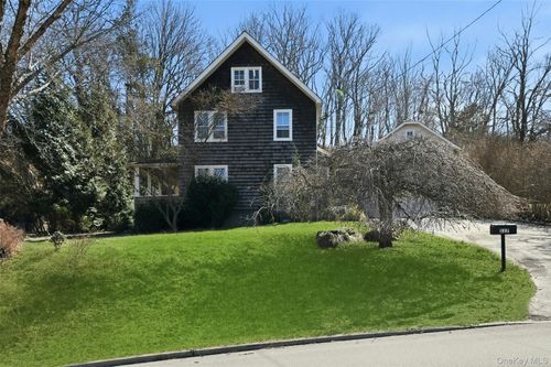 117 Liberty Ave, Port Jefferson, NY, 11777-2008 | Card Image