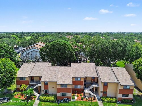 714-2369 Golf Lake Cir, Melbourne, FL, 32935-1900 | Card Image