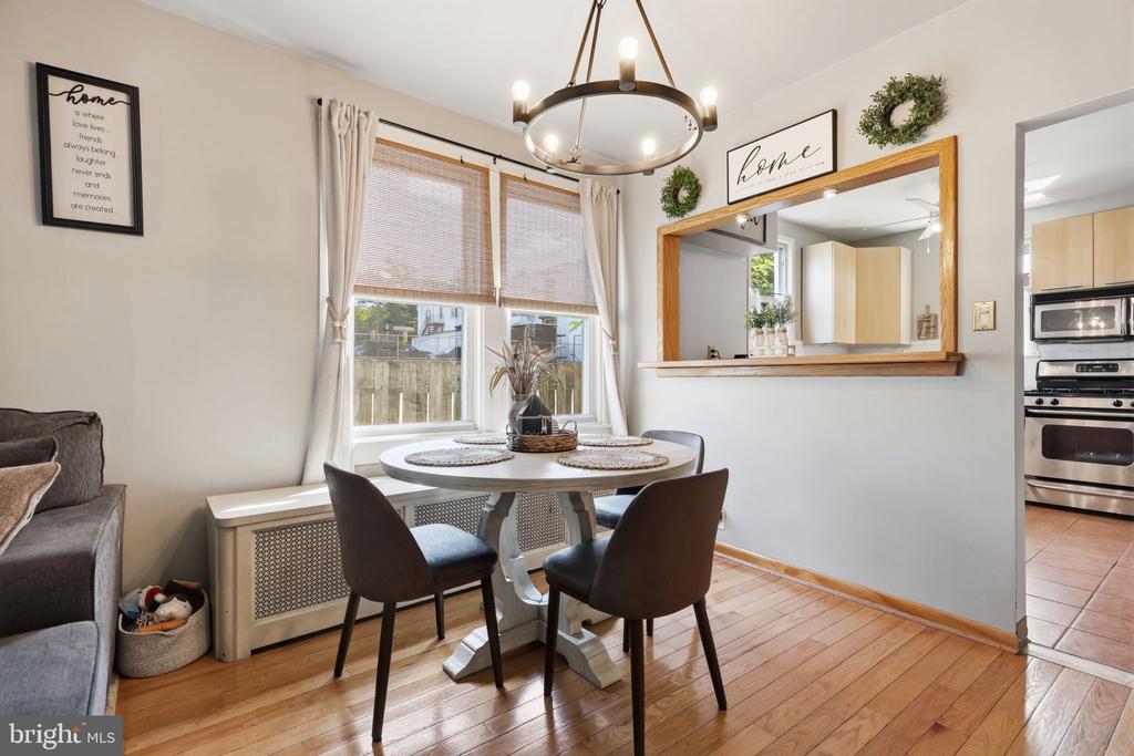 Residential in JENKINTOWN 3