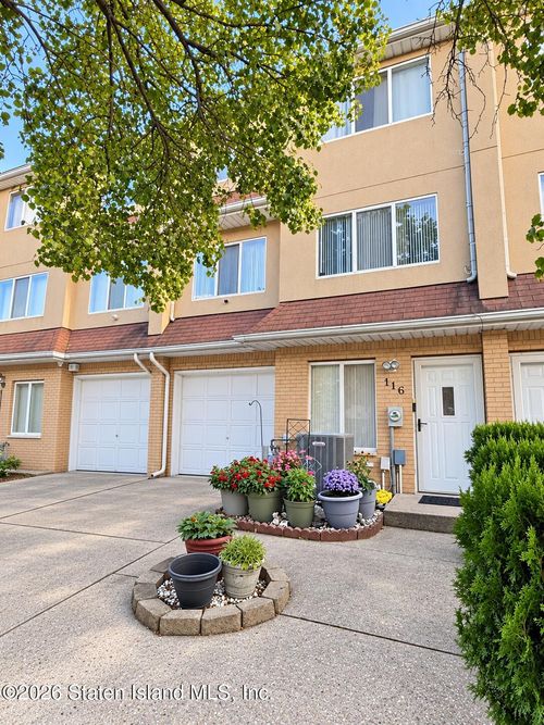 116 Wirt Avenue, Staten Island, NY, 10309 | Card Image