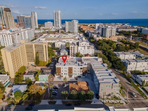 12-372 6th St S, SAINT PETERSBURG, FL, 33701-4449 | Card Image