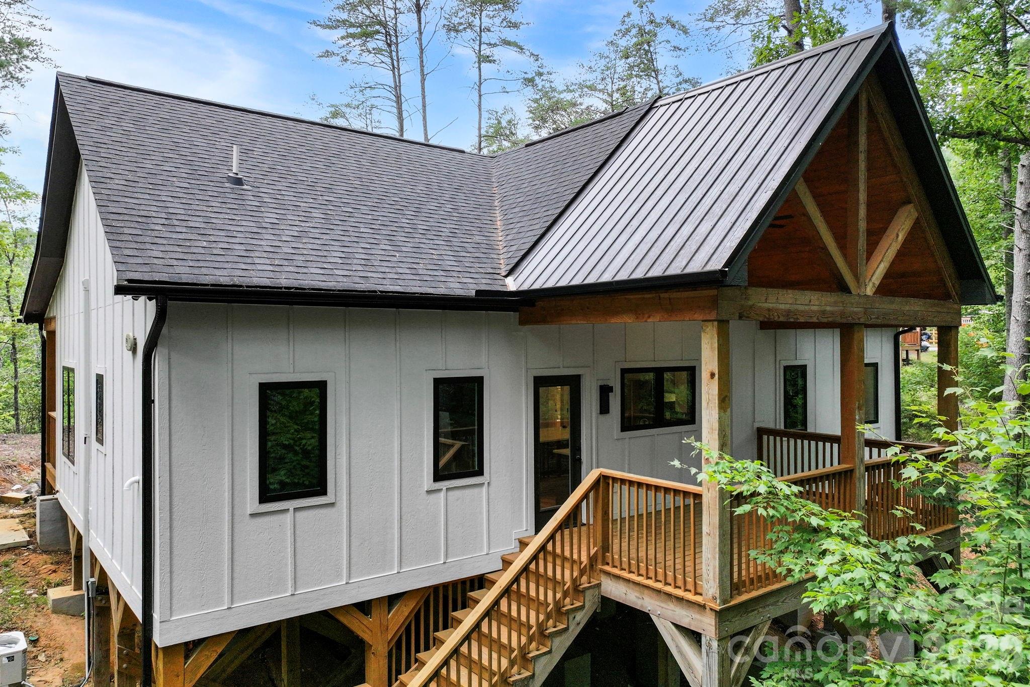 Residential in Lake Lure 5