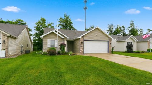 7616 Bowlander Way, Fort Wayne, IN, 46835-9146 | Card Image
