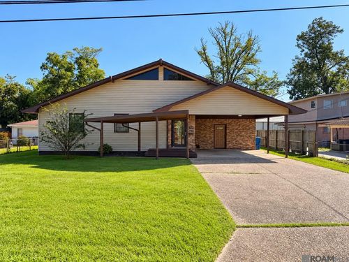 914 N 12th St, Port Allen, LA, 70767 | Card Image