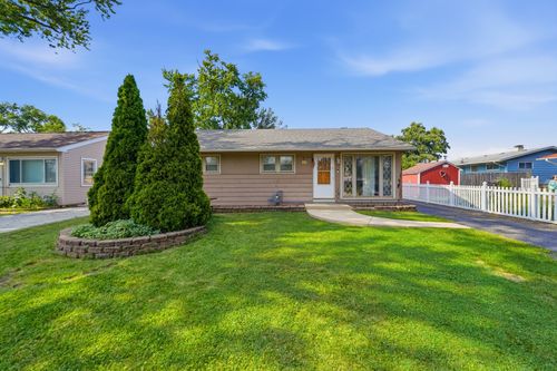 1107 Elmhurst St, Bensenville, IL, 60106-1412 | Card Image