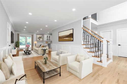 44 Cambria Rd, Syosset, NY, 11791-6504 | Card Image