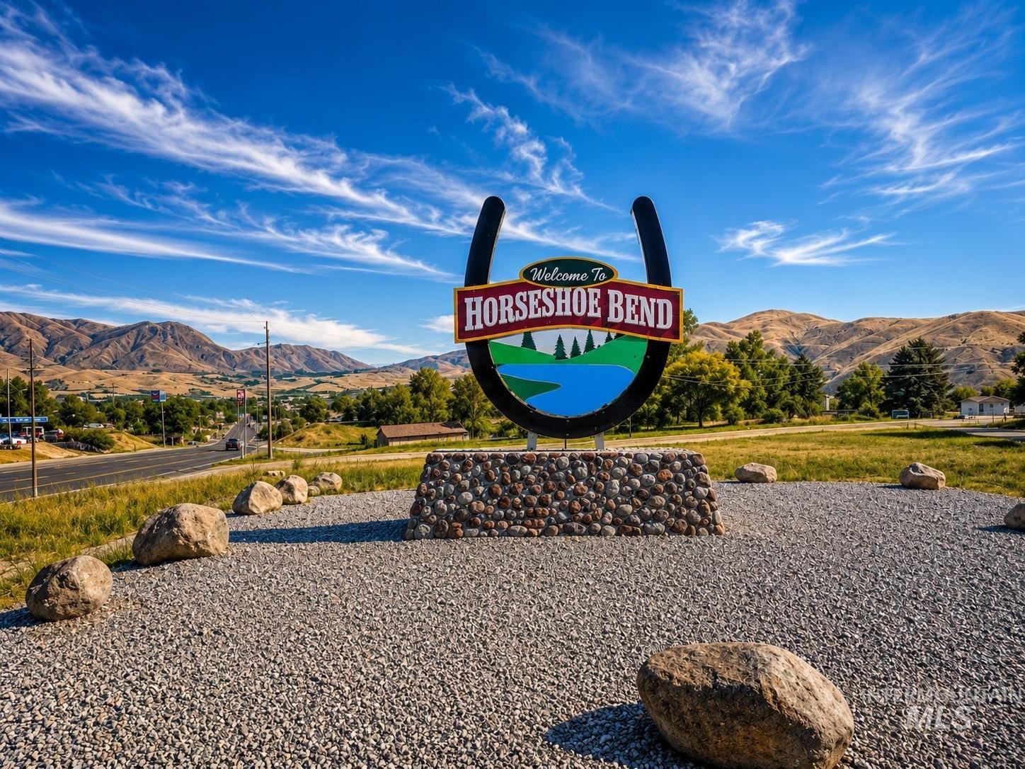 Commercial Sale in Horseshoe Bend 2