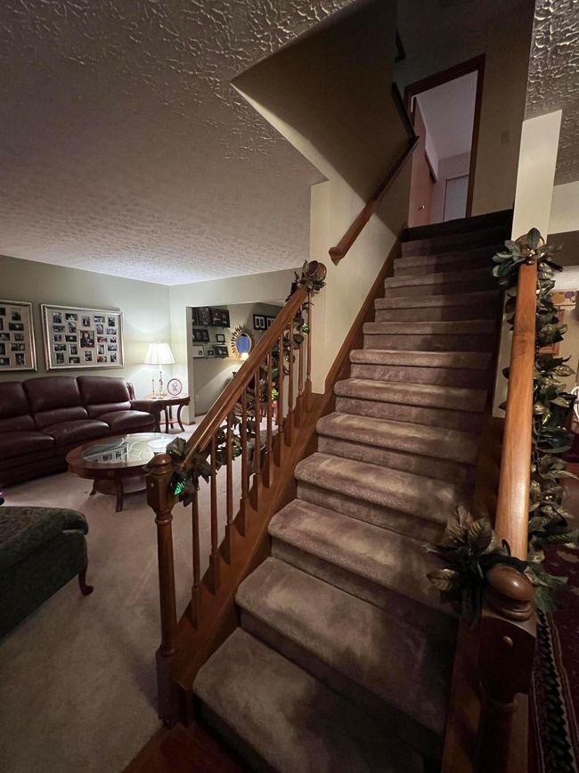 946 Lateglow Ct, House other with 3 bedrooms, 3 bathrooms and null parking in Newark OH | Image 19