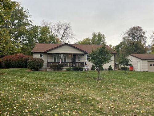 215 W Mitchell St, Bethany, IL, 61914-1098 | Card Image