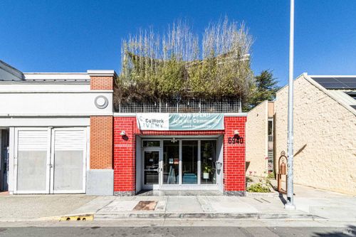 6940 Burnett St, Sebastopol, CA, 95472-4252 | Card Image