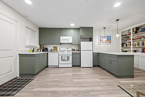 2-1217 Heights Boulevard, Houston, TX, 77008 | Card Image