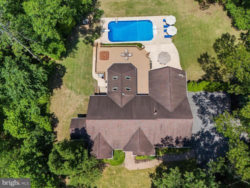2002 Mckinnon Ln, PASADENA, MD, 21122-3546 | Card Image