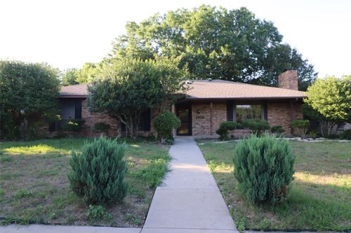 2203 Glen Forest Ln, Plano, TX, 75023-7756 | Card Image