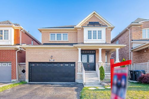 424 Sunny Meadow Blvd, Brampton, ON, L6R0H5 | Card Image