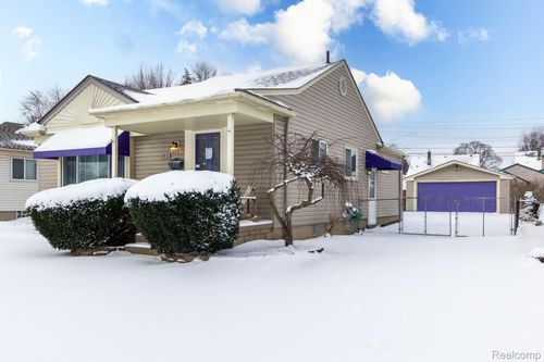 542 S Manitou Ave, Clawson, MI, 48017-1830 | Card Image