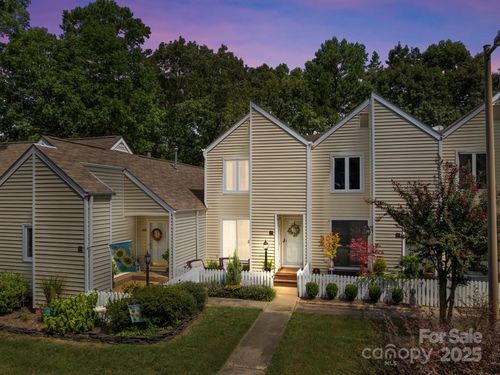 447 Eastwood Dr, Salisbury, NC, 28146-7064 | Card Image