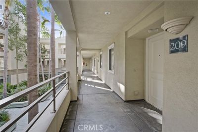 209 - Martin, Condo with 1 bedrooms, 1 bathrooms and 2 parking in Irvine CA | Image 1