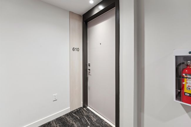 610 - 9675 King George Blvd, Condo with 1 bedrooms, 1 bathrooms and 1 parking in Surrey BC | Image 5