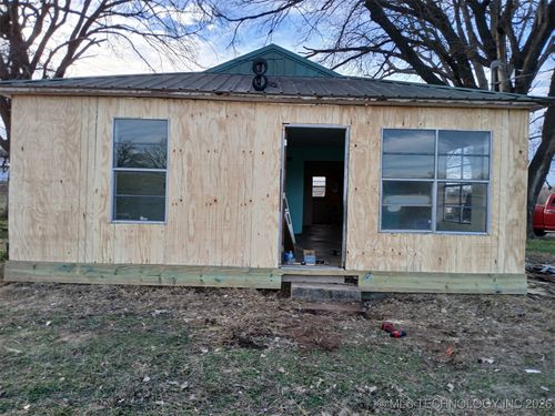 52305 W 41st St S, Jennings, OK, 74038-2771 | Card Image