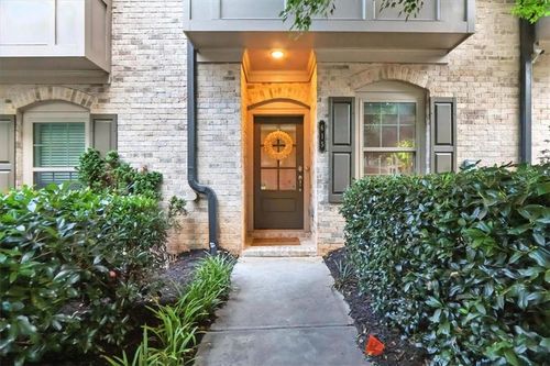 615 Broadview Pl Ne, Atlanta, GA, 30324-3652 | Card Image