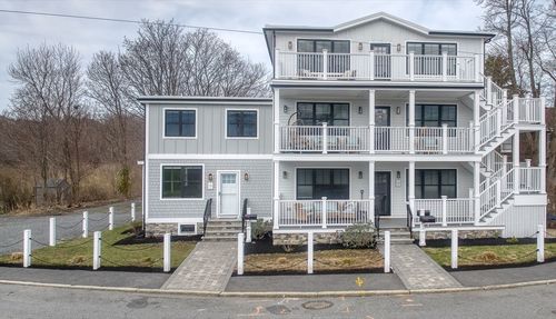 townhome-136 Flash Rd, Nahant, MA, 01908-1249 | Card Image