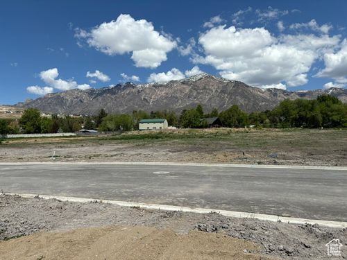 221-1177 W 3390 N, Pleasant View, UT, 84414 | Card Image