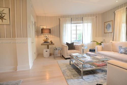 apt-1-1520 Euclid Ave, Miami Beach, FL, 33139-3531 | Card Image