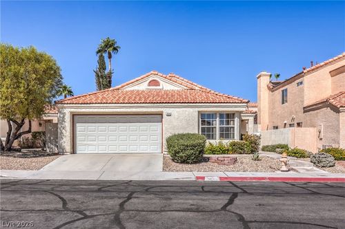 9824 Russett Wood Cir, Las Vegas, NV, 89117-0715 | Card Image