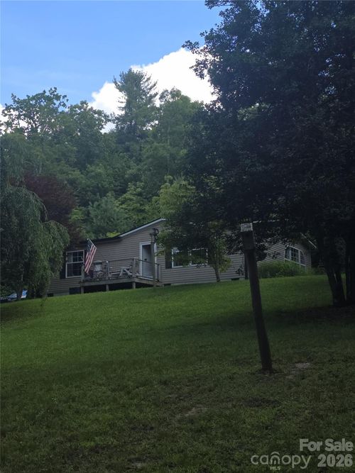 192 Lady Bug Ln, Penrose, NC, 28766-8784 | Card Image
