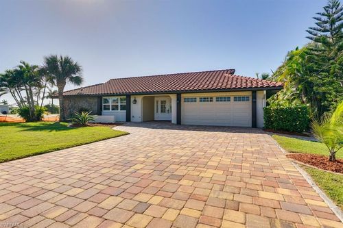 6359 Plumosa Ave, FORT MYERS, FL, 33908-4642 | Card Image