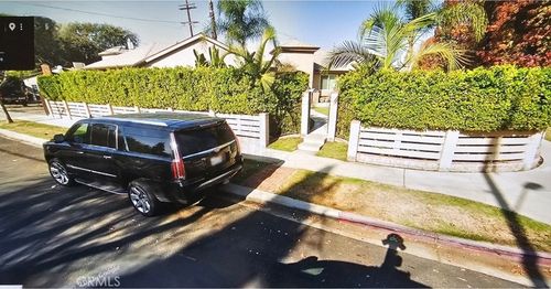 6601 Alcove Ave, North Hollywood, CA, 91606-1108 | Card Image