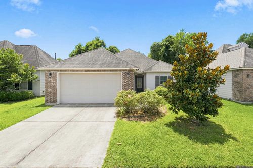 8082 Antebellum Ave, Baton Rouge, LA, 70820-5302 | Card Image