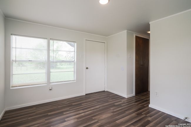 5515 E Fm 462, House other with 1 bedrooms, 1 bathrooms and null parking in Moore TX | Image 14