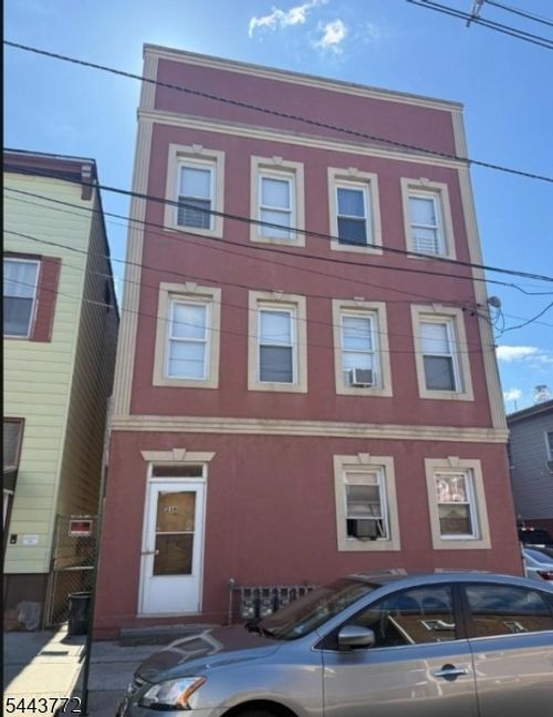 236 John St, Elizabeth, NJ, 07202-3958 | Card Image
