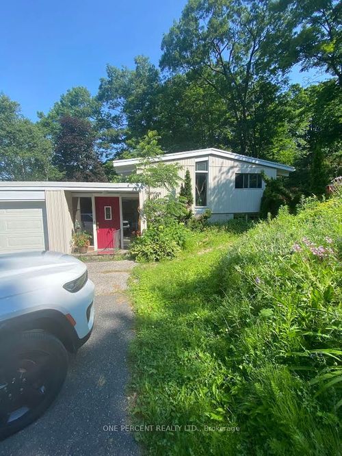 340 Greavette St, Gravenhurst, ON, P1P1G6 | Card Image