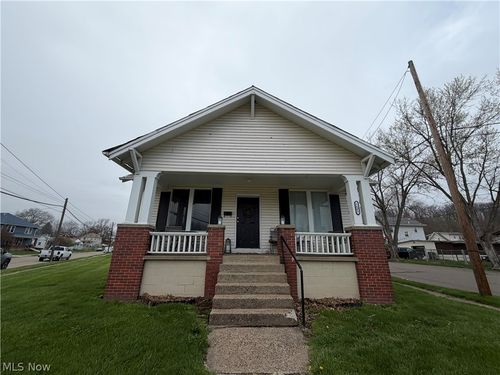 1603 Linden Ave, Zanesville, OH, 43701-2352 | Card Image