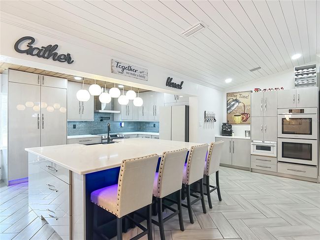16021 Scaup Duck Ave, House other with 3 bedrooms, 2 bathrooms and null parking in Weeki Wachee FL | Image 15