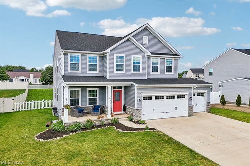 3207 Boettler St Ne, Canton, OH, 44721-2365 | Card Image