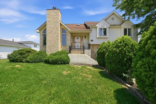 223 S Dante Ave, Glenwood, IL, 60425-2041 | Card Image
