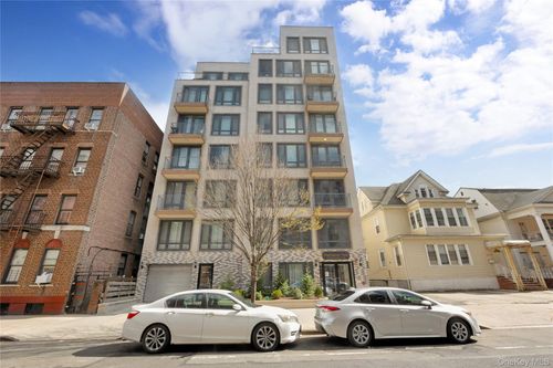 7b-148-36 89th Ave, Jamaica, NY, 11435-3538 | Card Image