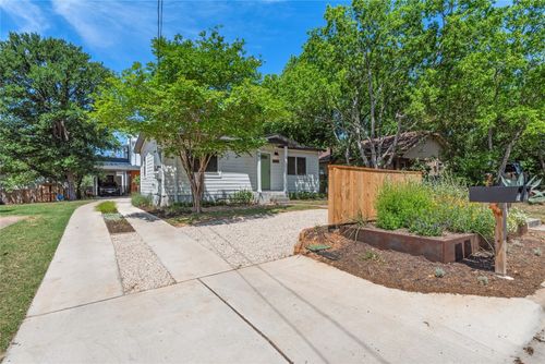 1-1300 Perez St, Austin, TX, 78721-1238 | Card Image